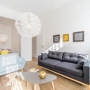  Apartment Grand Place 2 Bedroom Belgium