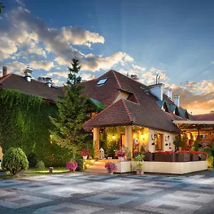  Villa Riccona Poland
