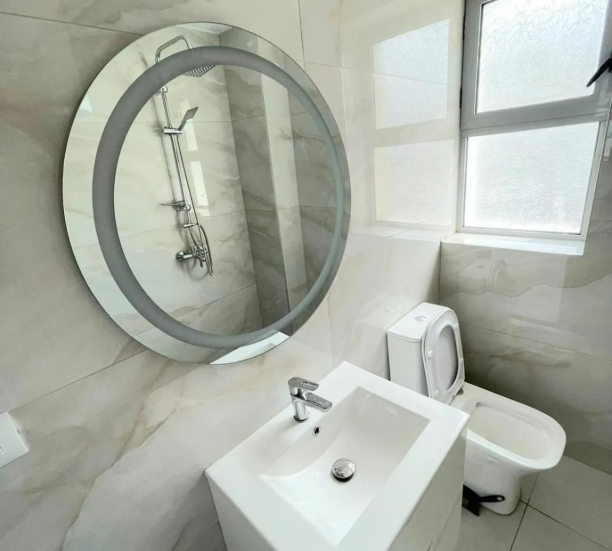 Vilma Apartment Berat 0*,